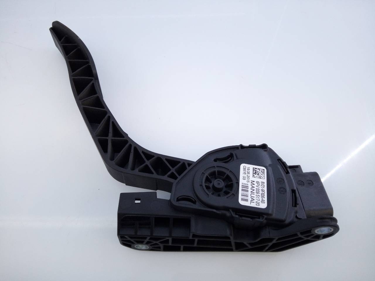 PEDAL ACELERADOR FORD FIESTA (CCN) 8V219F836AB / E3-B3-44-4 / 6PV00951720 8V219F836ABE3B34446PV00951720 - Vista 2