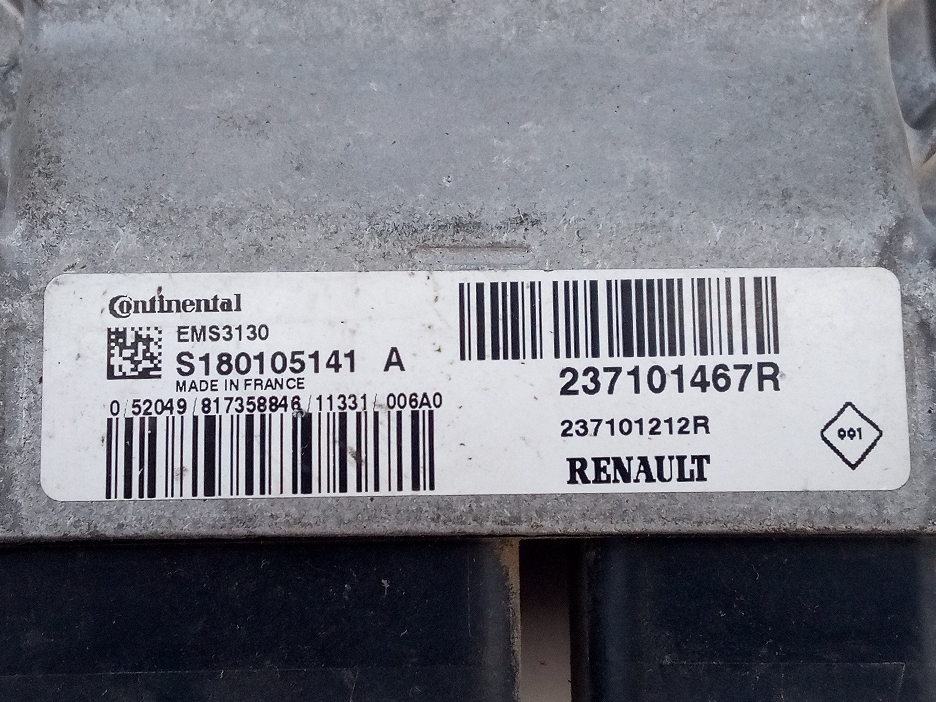 MODULO ELECTRONICO DACIA SANDERO 237101467R / E2-A3-13-2 / 237101212R 237101467RE2A3132237101212R - Vista 3