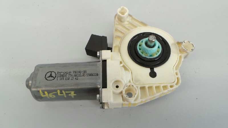 MOTOR ELEVALUNAS DELANTERO IZQUIERDO MERCEDES-BENZ CLASE B (W245) A1698201742 / E1-A2-2-2 A1698201742E1A222