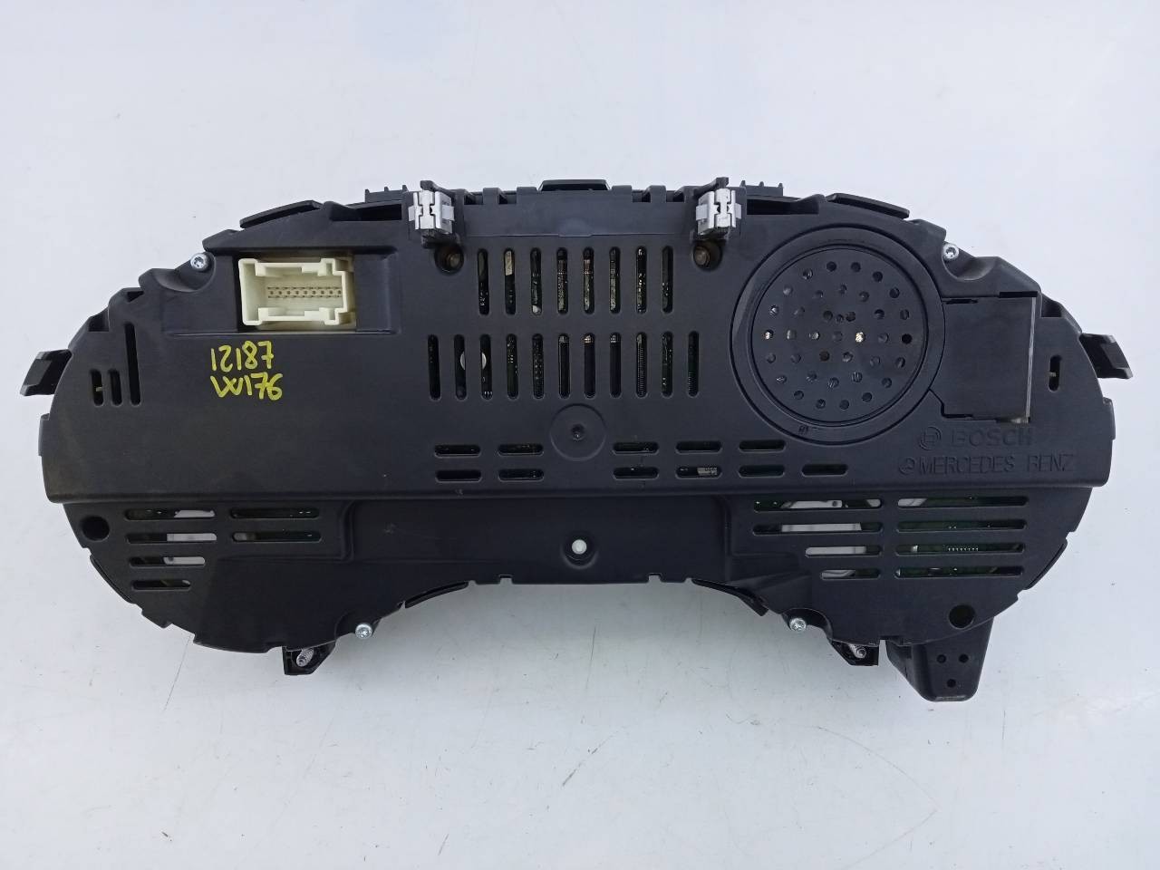 CUADRO INSTRUMENTOS MERCEDES-BENZ CLASE A (W176) A1769009304 / E3-A1-3-7 / 0263700467 A1769009304E3A1370263700467 - Vista 2