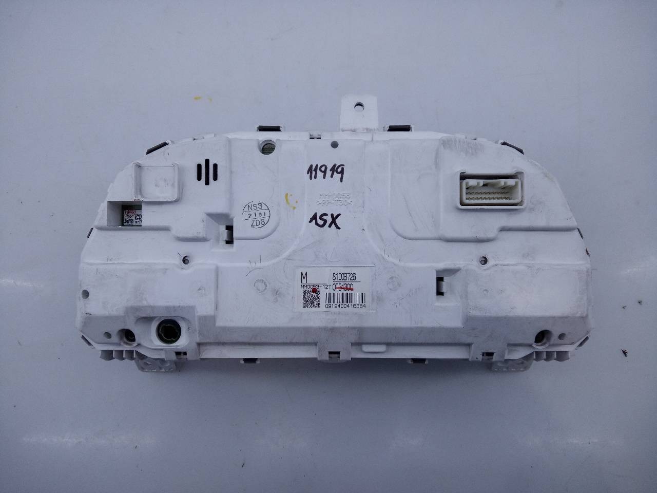CUADRO INSTRUMENTOS MITSUBISHI ASX (GA0W) 8100B726 / E3-A2-14-4 / 0T34300 8100B726E3A21440T34300 - Vista 3