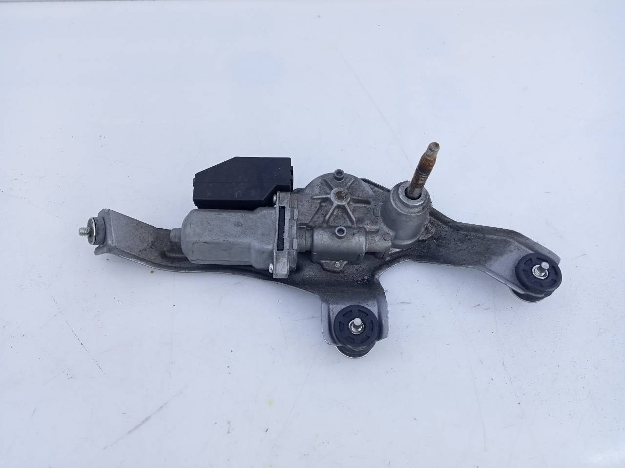 MOTOR LIMPIA TRASERO TOYOTA PRIUS (NHW30) E2-B2-54-1 E2B2541