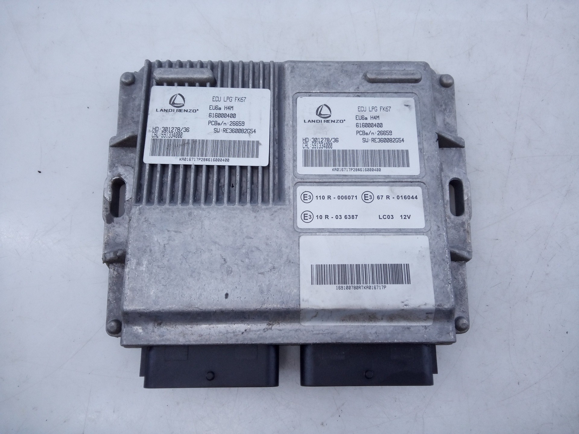 CENTRALITA MOTOR UCE DACIA DOKKER 591334000 / E2-A1-29-2 / 616000400 591334000E2A1292616000400
