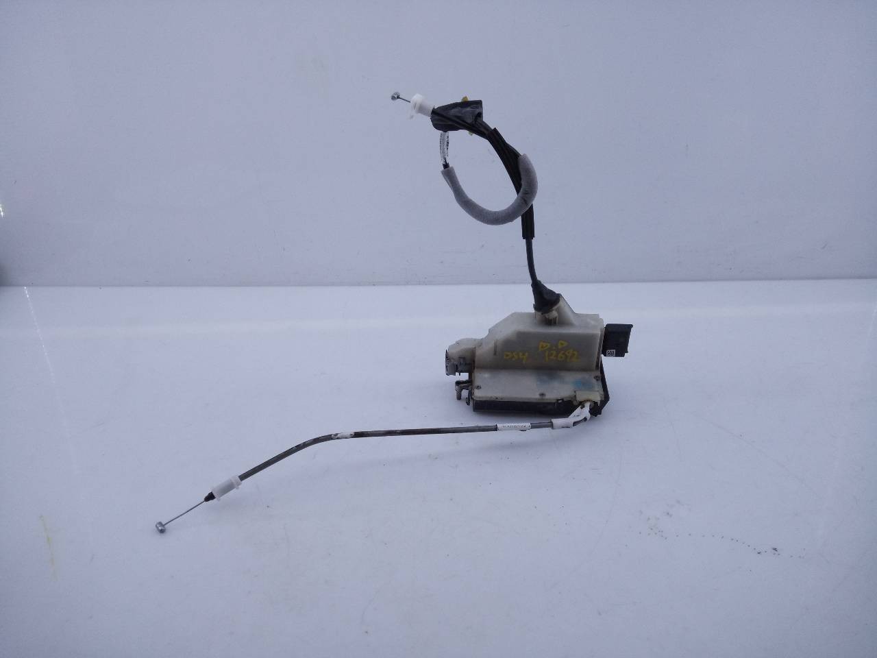 CERRADURA PUERTA DELANTERA DERECHA CITROËN DS4 9685351480 / E1-A4-36-1 9685351480E1A4361