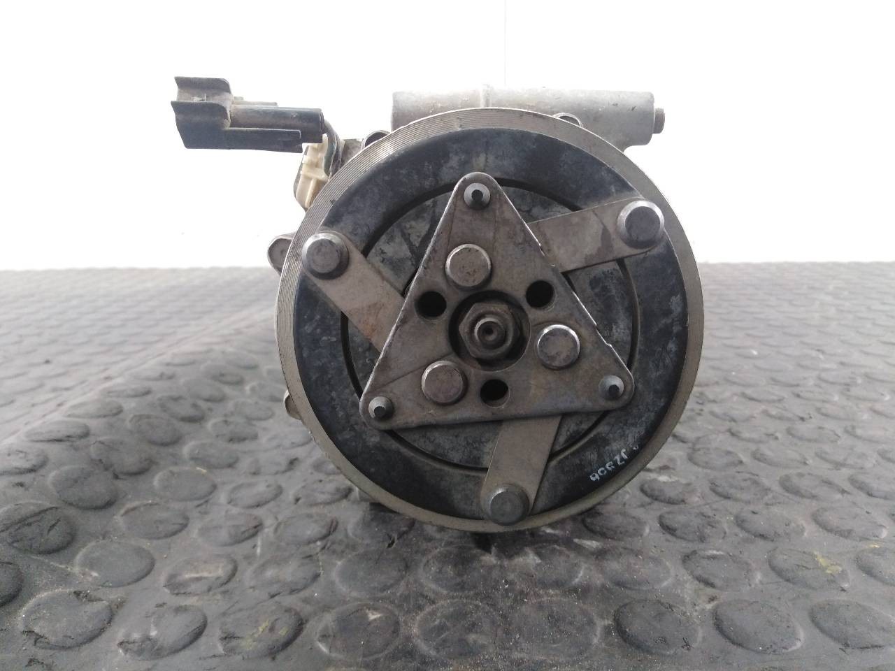 COMPRESOR AIRE ACONDICIONADO PEUGEOT BOXER FURGÓN 9676552680 / P3-B3-23-2 / 03814309461 9676552680P3B323203814309461 - Vista 3