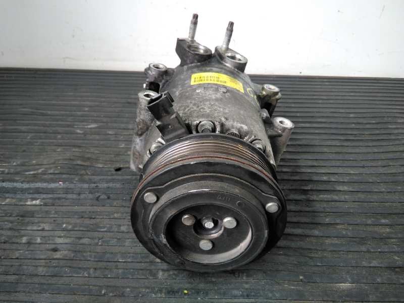 COMPRESOR AIRE ACONDICIONADO FORD FOCUS LIM. (CB8) AV1I19D629BA / P3-A1-2-3 / R134A AV1I19D629BAP3A123R134A - Vista 3