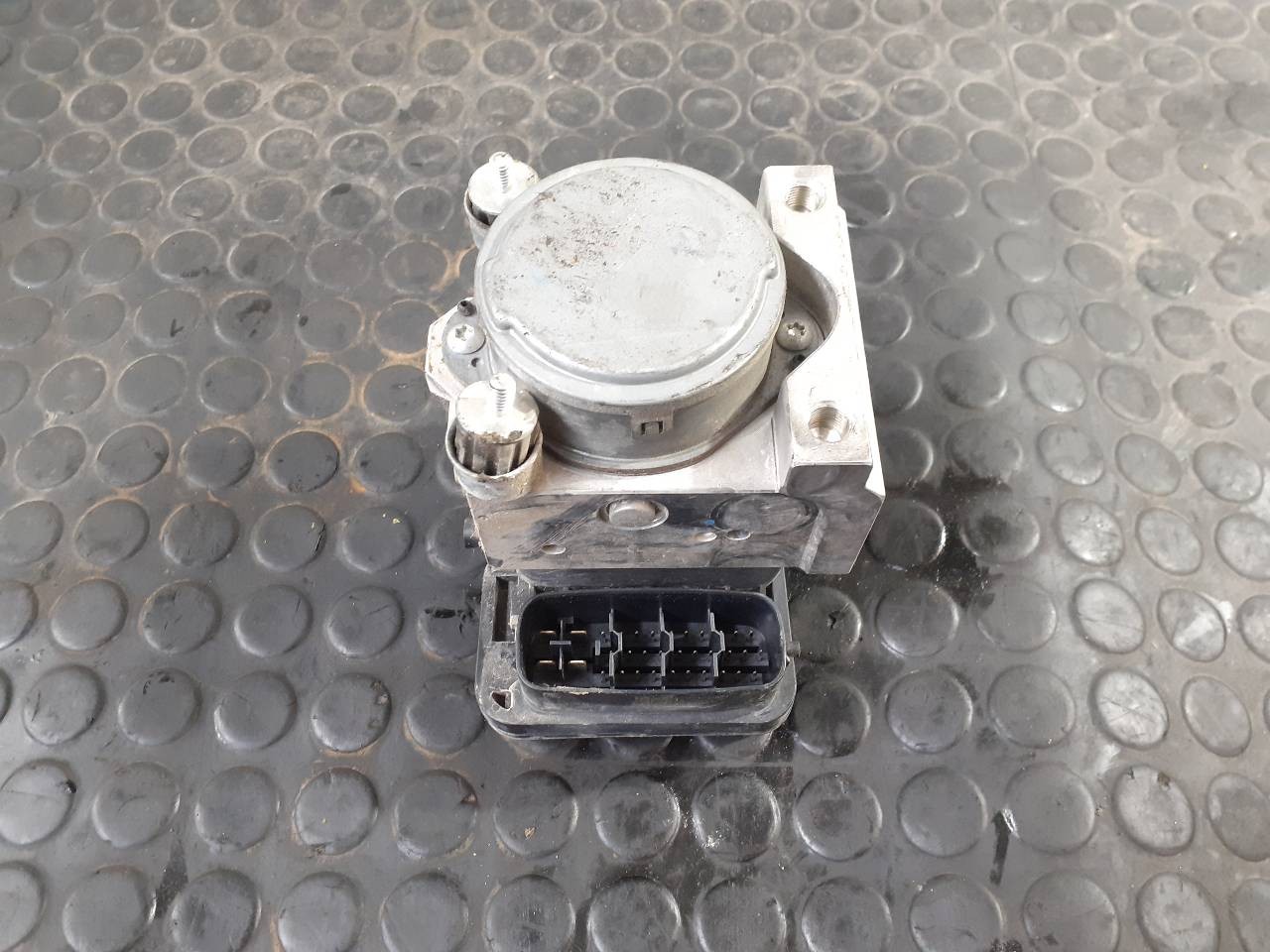 ABS MITSUBISHI L 200 (KA0/KB0) 13511021060 / P3-A8-2-5 / 4670A231 13511021060P3A8254670A231 - Vista 2