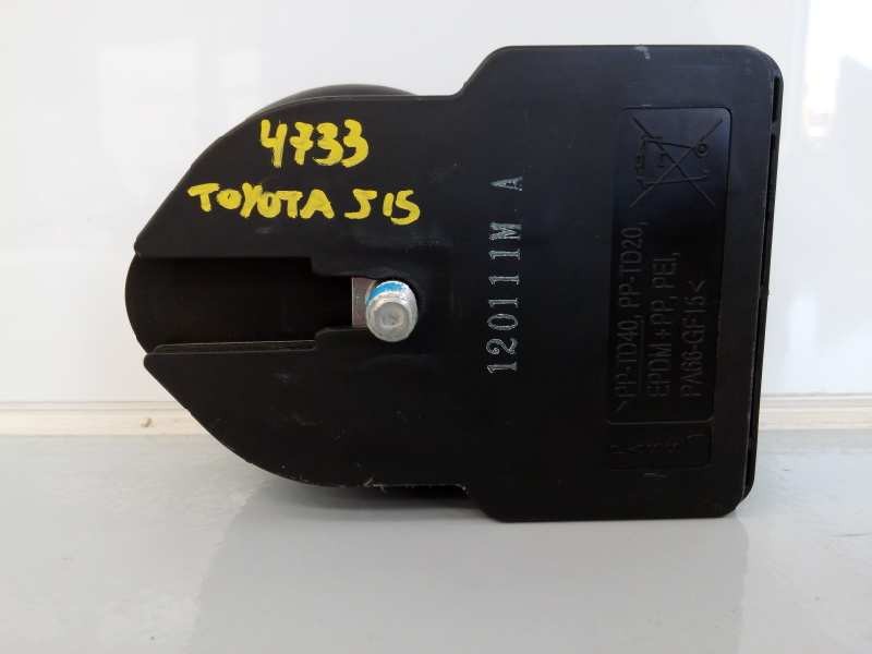 MODULO ELECTRONICO TOYOTA LAND CRUISER (J15) 8904060090 / E2-B4-4-2 / 2370005690 8904060090E2B4422370005690 - Vista 3