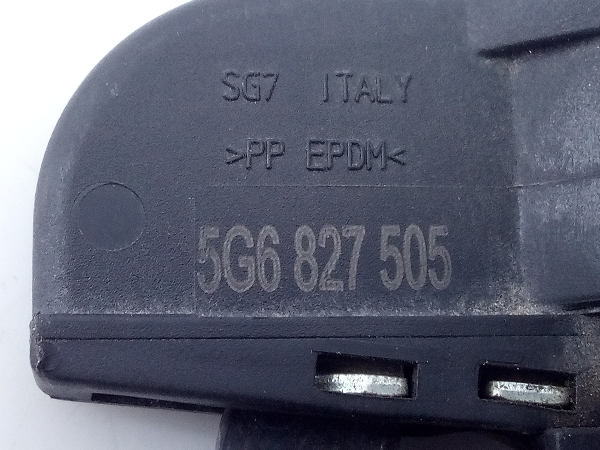 CERRADURA MALETERO / PORTON VOLKSWAGEN GOLF VII LIM. 5G6827505 / E1-B6-3-4 / 181535 5G6827505E1B634181535 - Vista 2