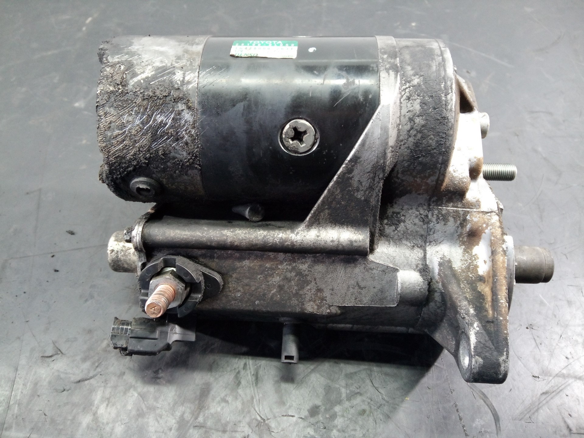 MOTOR ARRANQUE TOYOTA HILUX (KUN) 281000L050 / P3-B7-12-3 / 4280002631 281000L050P3B71234280002631