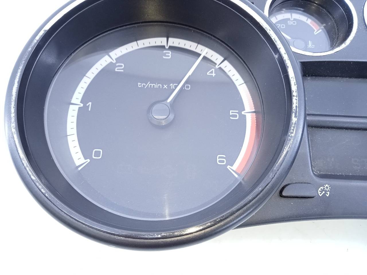 CUADRO INSTRUMENTOS PEUGEOT 308 9666642180 / E3-B2-24-4 / 503001550321 9666642180E3B2244503001550321 - Vista 2