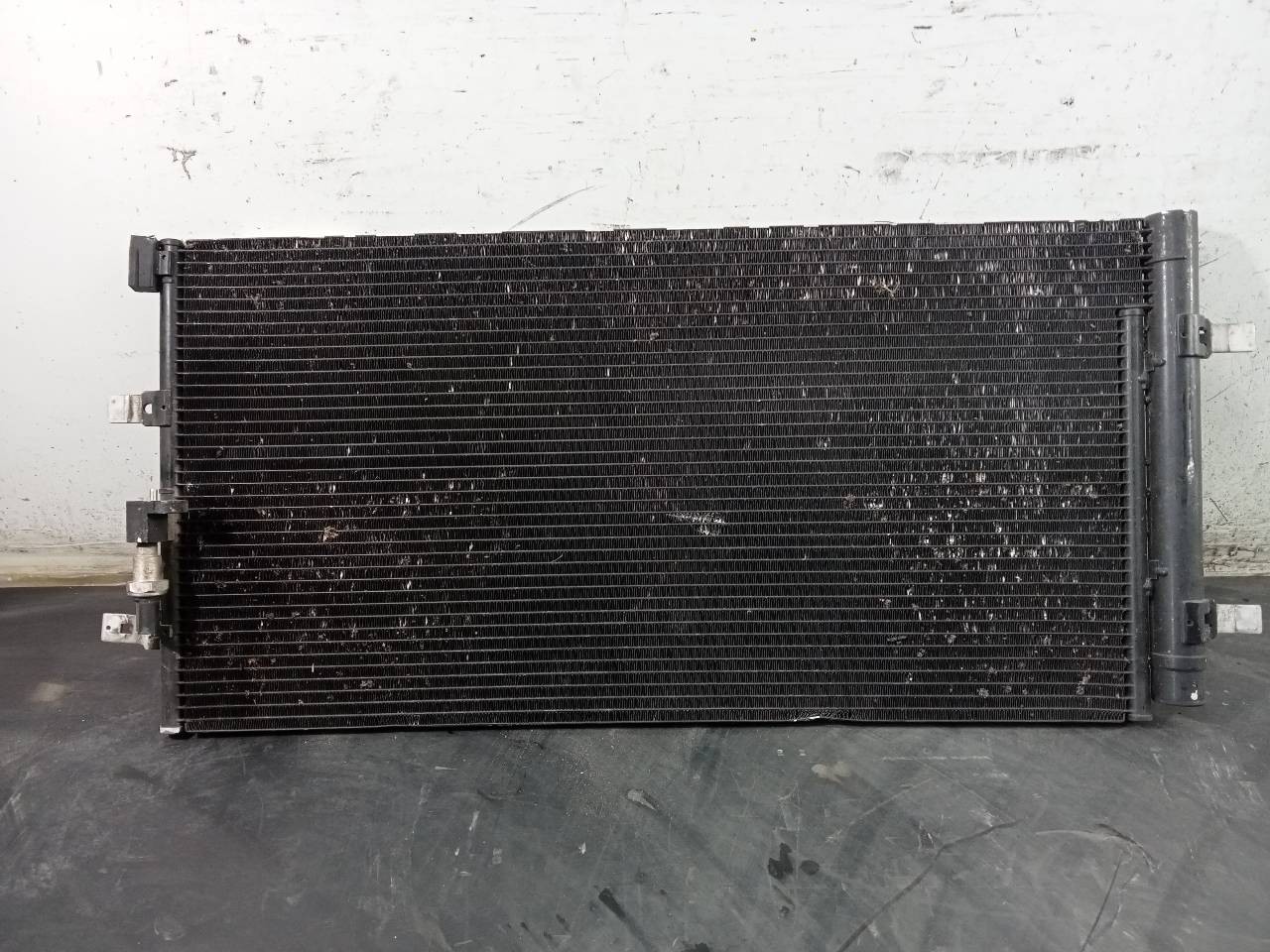 CONDENSADOR / RADIADOR AIRE ACONDICIONADO AUDI A6 BERLINA (4GC) 4G0260401Q / P2-A4-8 4G0260401QP2A48