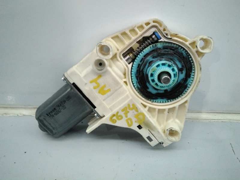 MOTOR ELEVALUNAS DELANTERO DERECHO AUDI A4 BER. (B8) 8K0959802A / E1-B6-32-1 / 966934200 8K0959802AE1B6321966934200