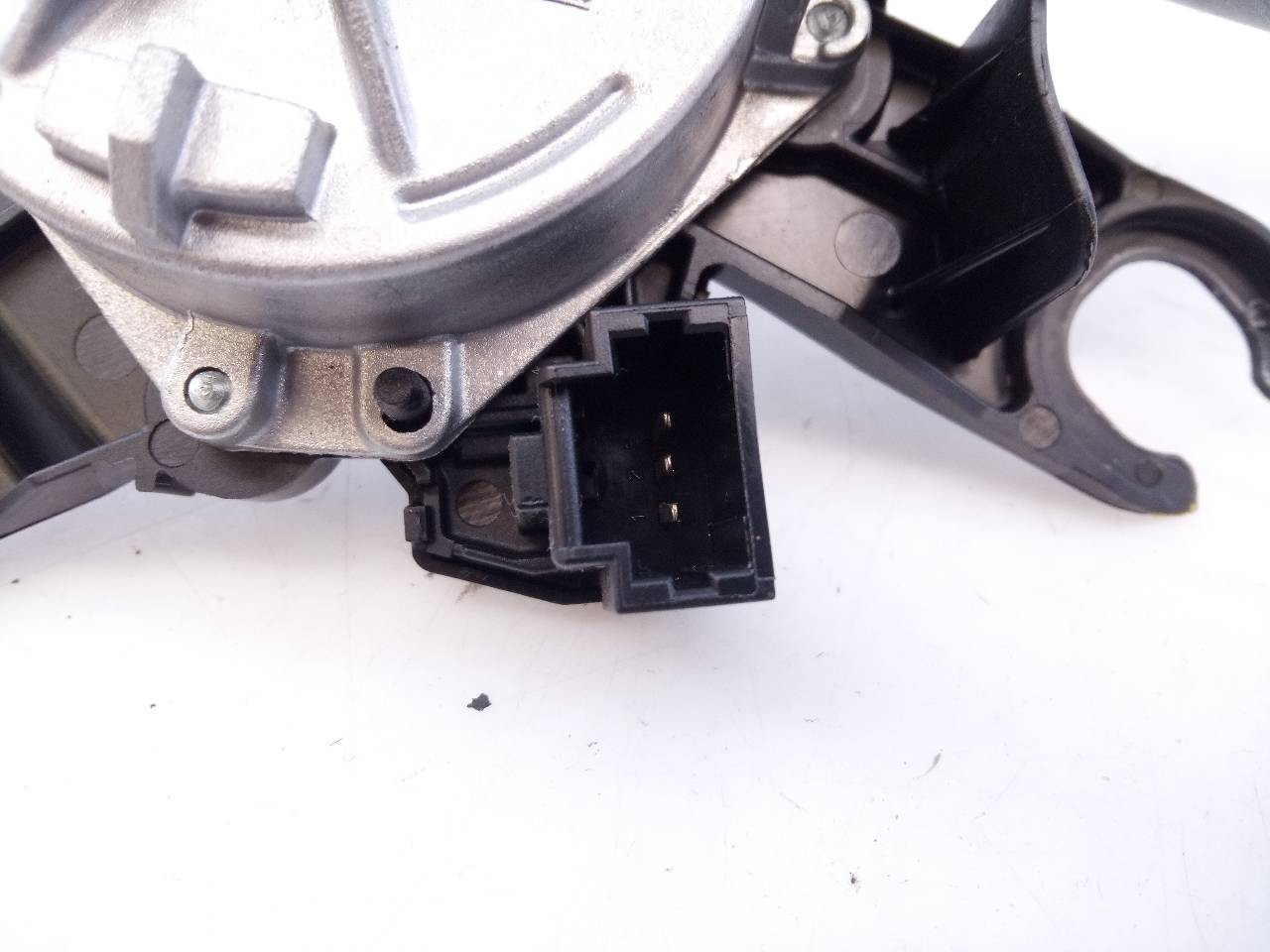 MOTOR LIMPIA TRASERO PEUGEOT 208 9673251380A / E1-A4-35-2 9673251380AE1A4352 - Vista 3