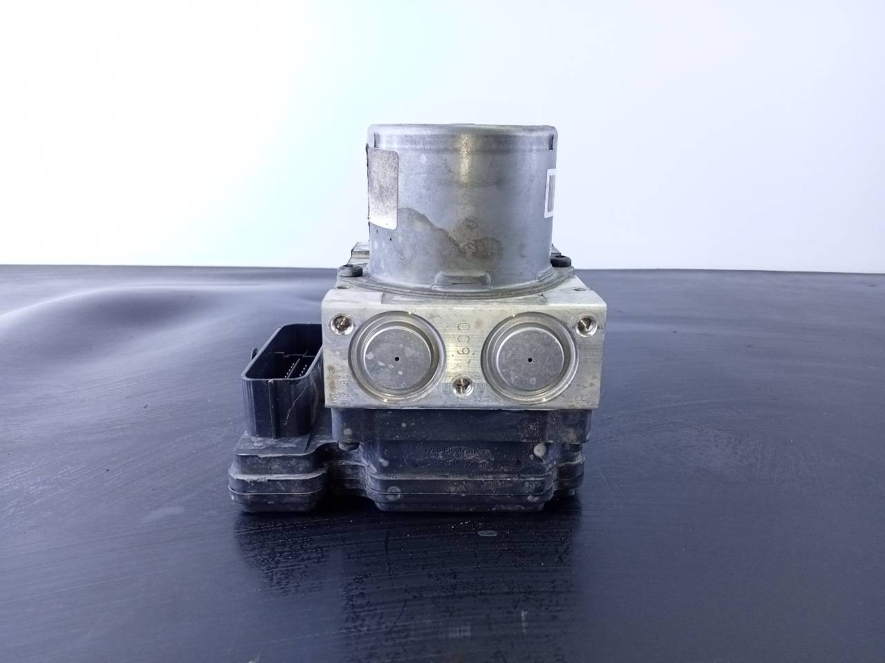 ABS KIA CEE´D 58920A2210 / P3-B8-28-3 / A258920500 58920A2210P3B8283A258920500