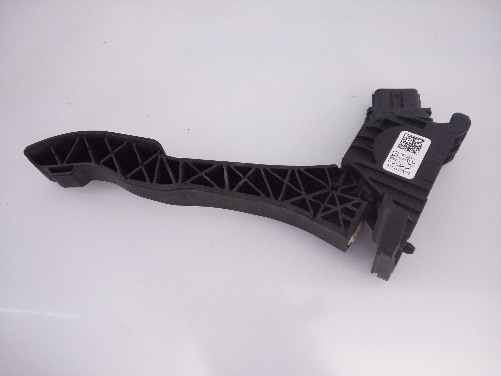 PEDAL ACELERADOR VOLKSWAGEN TIGUAN 5Q1723503J / E2-A1-17-7 / 6PV01062113 5Q1723503JE2A11776PV01062113 - Vista 3