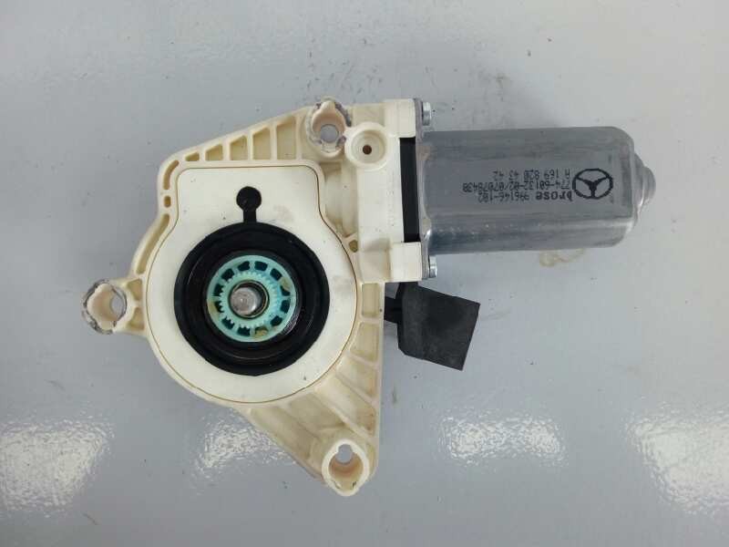 MOTOR ELEVALUNAS DELANTERO IZQUIERDO MERCEDES-BENZ CLASE B (W245) 1698204342 / E1-A2-2-2 / 1698204342 1698204342E1A2221698204342