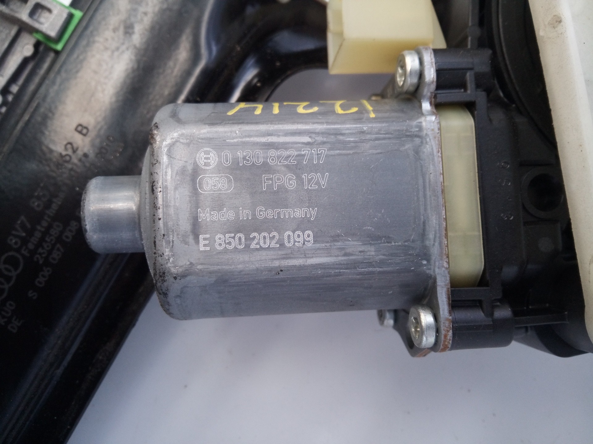 ELEVALUNAS DELANTERO DERECHO AUDI A3 CABRIO (8VE) 0130822717 / E1-A5-31-2 / E850202099 0130822717E1A5312E850202099 - Vista 3
