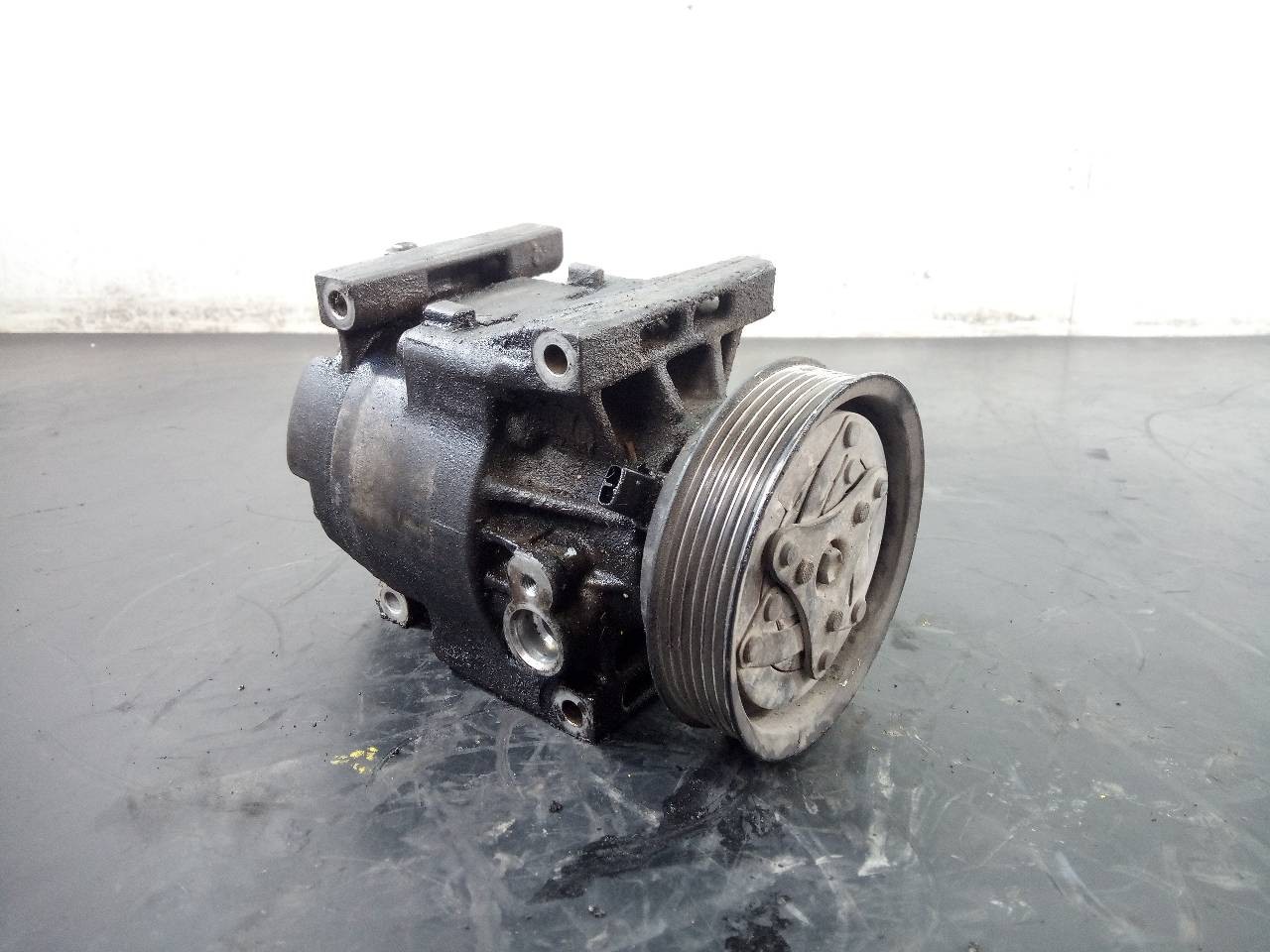 COMPRESOR AIRE ACONDICIONADO FIAT DOBLO (119) 467862620 / P3-B3-5-1 / 592476000 467862620P3B351592476000 - Vista 2