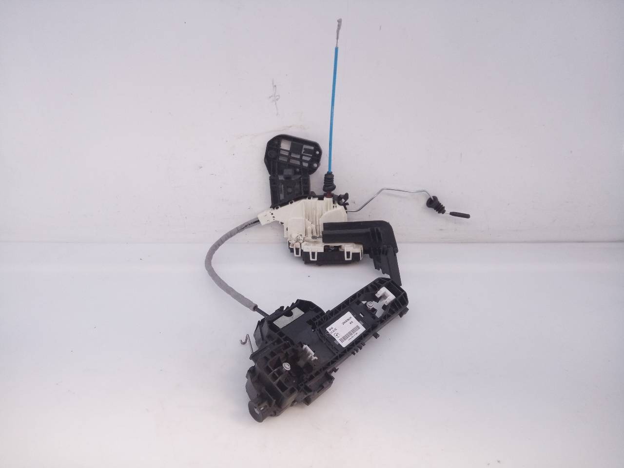 CERRADURA PUERTA DELANTERA IZQUIERDA MERCEDES-BENZ CLASE A (W176) A1667200135 / E1-A2-48-2 / A2040085899 A1667200135E1A2482A2040085899