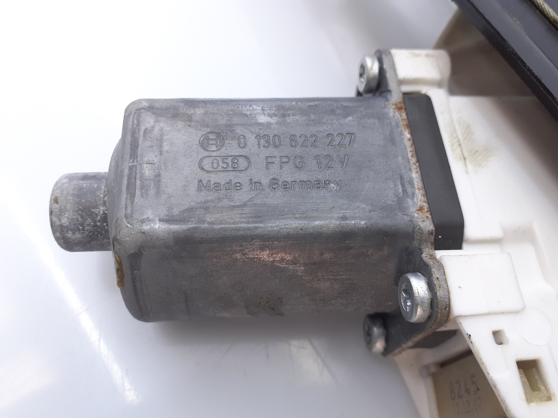 ELEVALUNAS DELANTERO DERECHO BMW SERIE 3 BERLINA (E90) 0130822227 / E1-A3-8-1 / 6927028 0130822227E1A3816927028 - Vista 2
