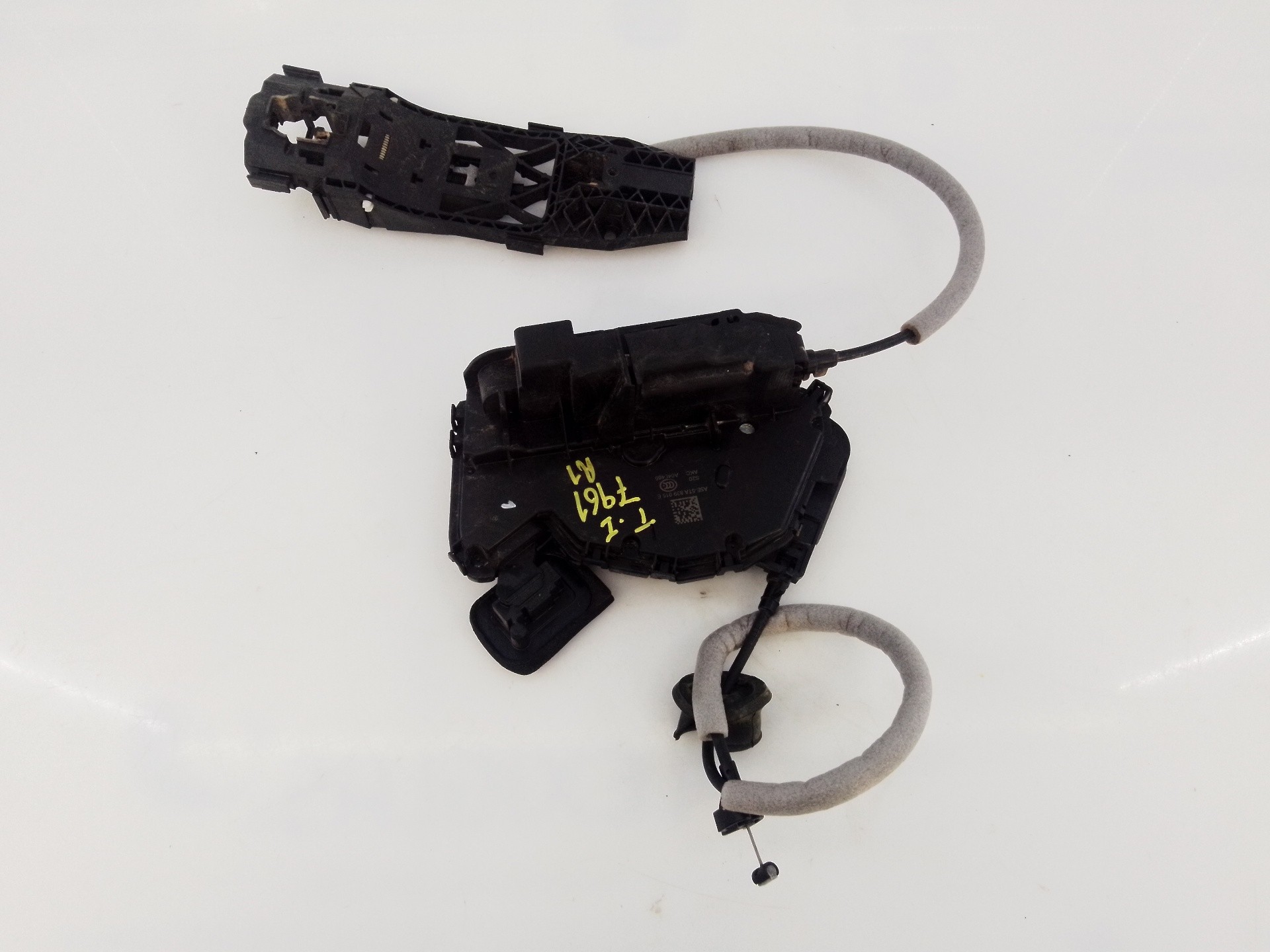 CERRADURA PUERTA TRASERA IZQUIERDA AUDI A1 SPORTBACK (GBA) 5TA839015E / E1-B6-48-1 5TA839015EE1B6481