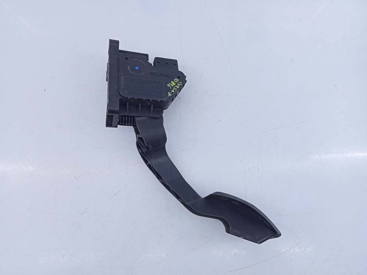 PEDAL ACELERADOR OPEL CORSA D 55702020 / E3-A5-19-1 55702020E3A5191