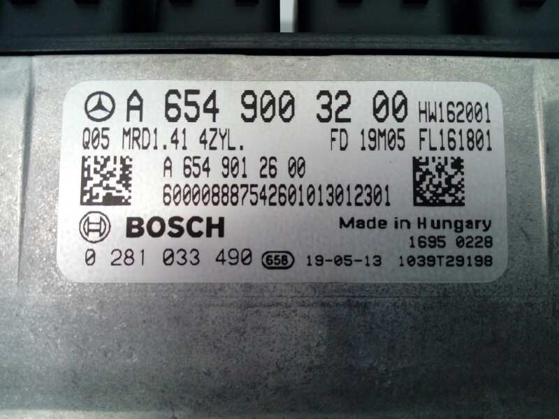 CENTRALITA MOTOR UCE MERCEDES-BENZ CLASE C (W205) FAMILIAR A6549003200 / E3-A1-19-3 / 0281033490 A6549003200E3A11930281033490 - Vista 2