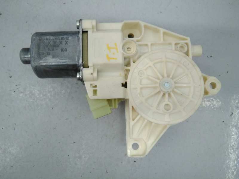 MOTOR ELEVALUNAS TRASERO IZQUIERDO MERCEDES-BENZ CLASE E (W212) LIM. A2048200542 / E1-A2-36-2 A2048200542E1A2362