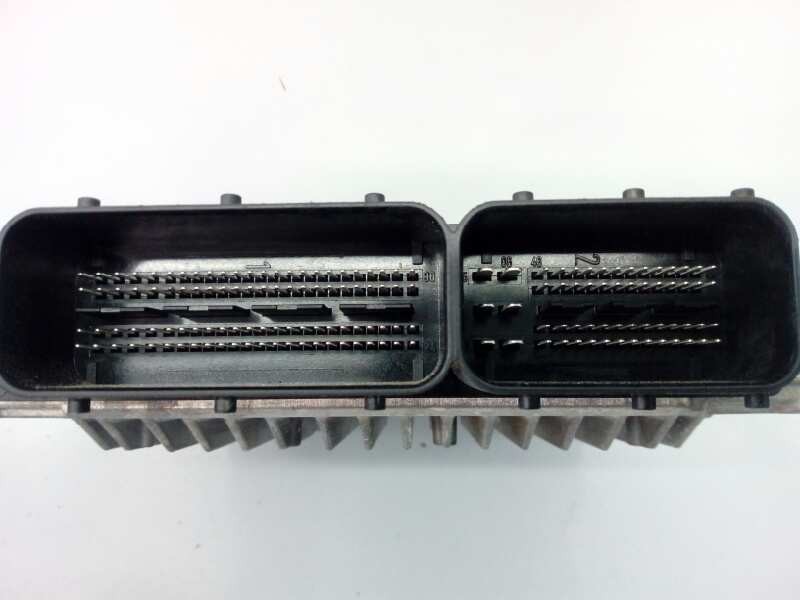 CENTRALITA MOTOR UCE MERCEDES-BENZ CLASE B (W245) A6409004900 / E3-A1-7-4 / 0281018018 A6409004900E3A1740281018018 - Vista 2