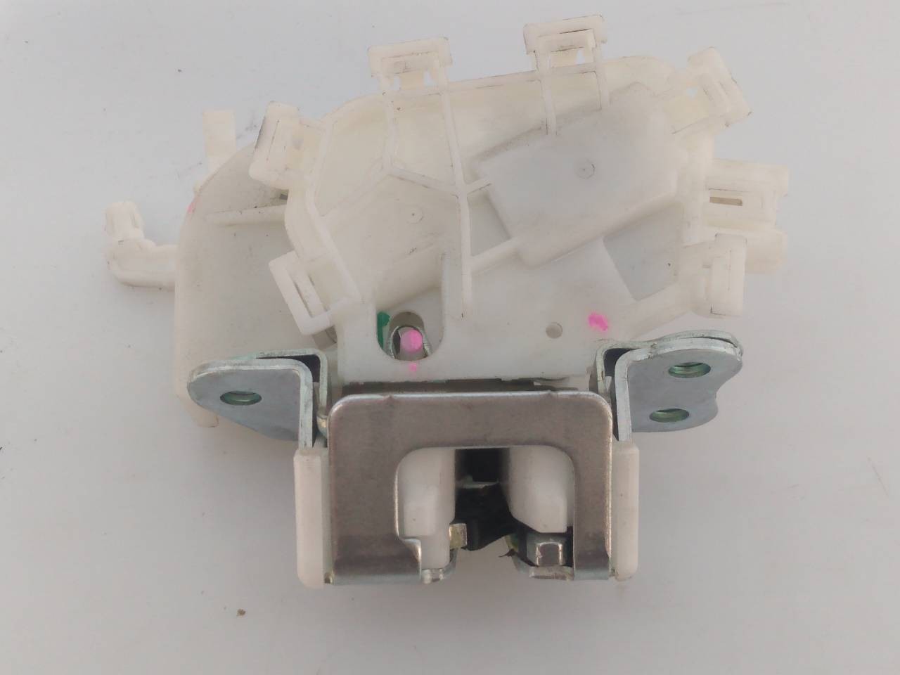 CERRADURA MALETERO / PORTON MITSUBISHI SPACE STAR (A00) E2-B4-40-2 E2B4402 - Vista 3