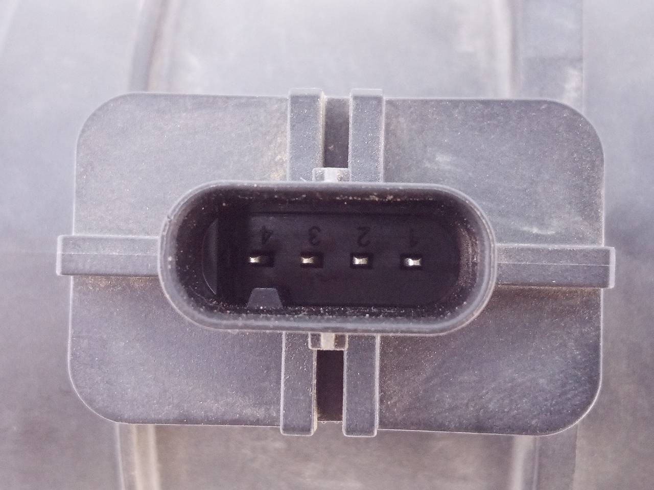 CAUDALIMETRO SEAT ATECA (KH7) 03L906461A / E2-A1-18-7 / 0281002956 03L906461AE2A11870281002956 - Vista 3