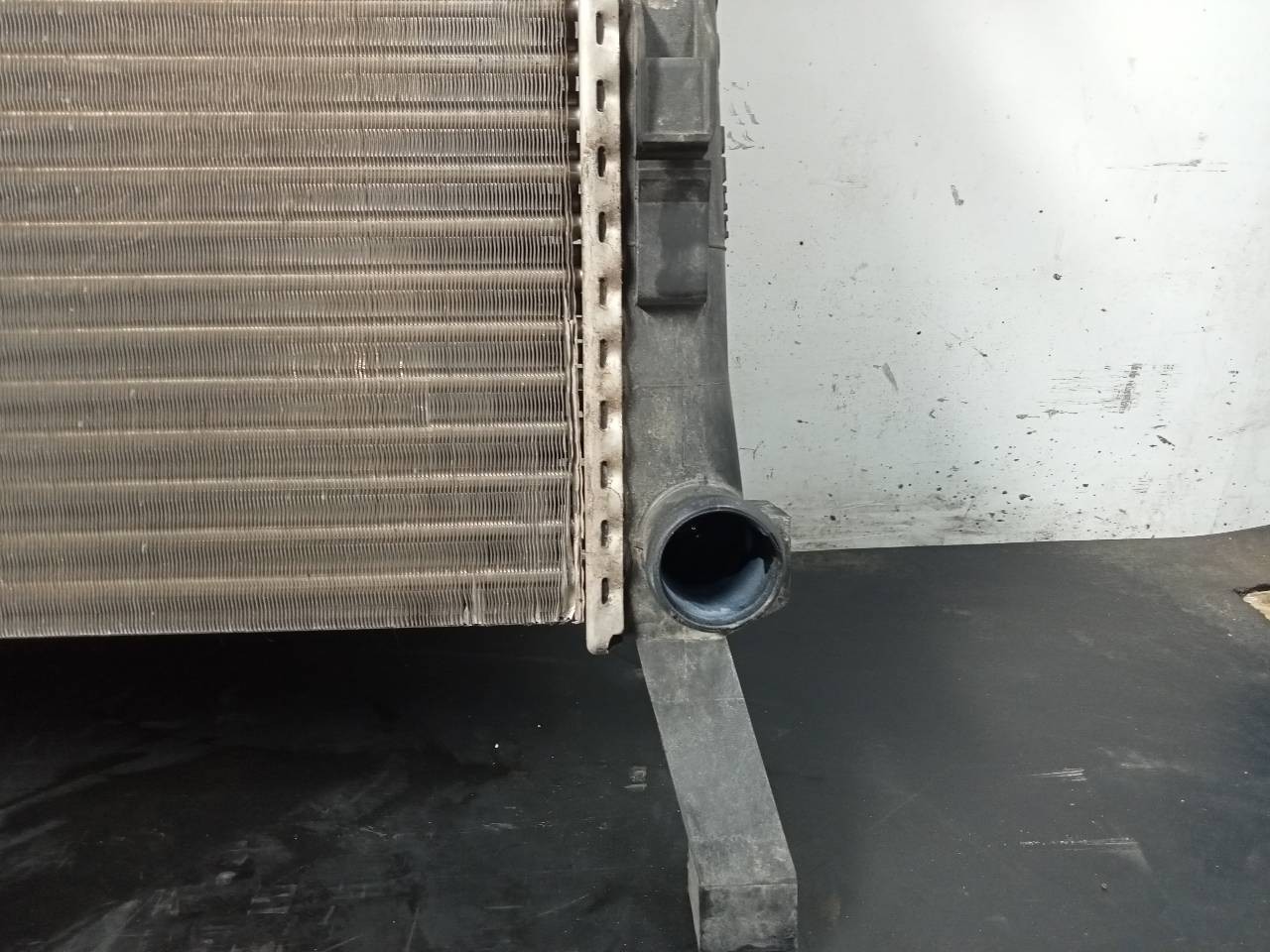 RADIADOR AGUA MERCEDES-BENZ CLASE A (W169) A1695000303 / P2-B6-7 A1695000303P2B67 - Vista 2