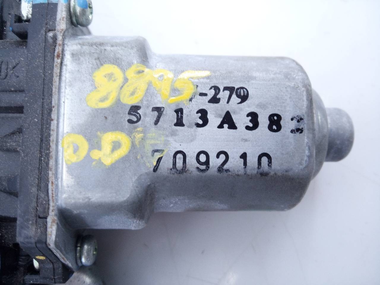 ELEVALUNAS DELANTERO DERECHO MITSUBISHI SPACE STAR (A00) 5713A382 / E2-B4-61-1 / 709210 5713A382E2B4611709210 - Vista 3