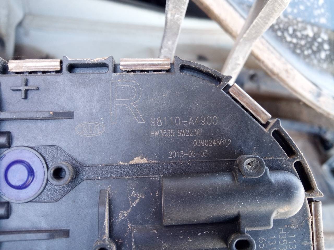 MOTOR LIMPIA DELANTERO KIA CARENS ( ) 98110A4900 98110A4900 - Vista 2
