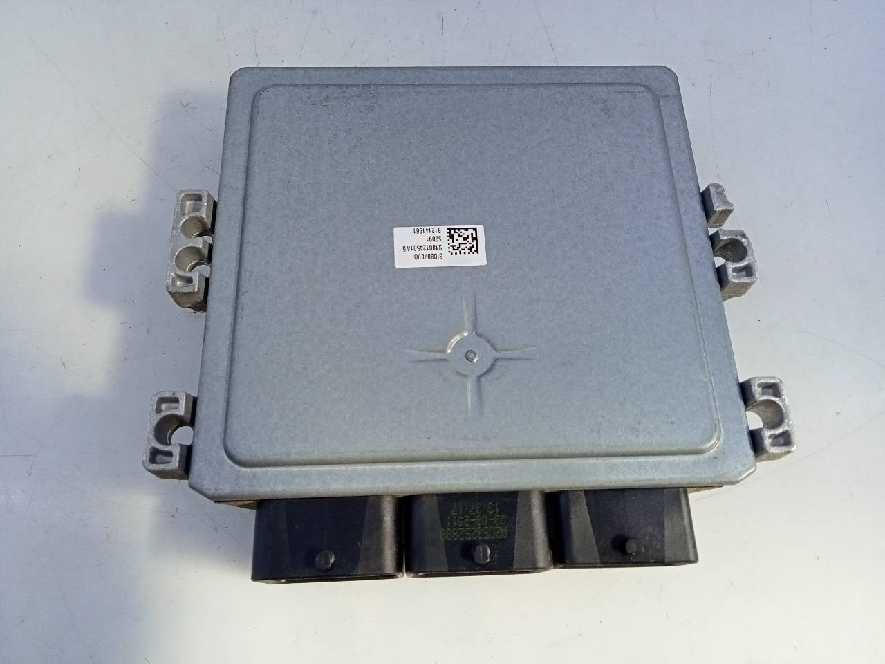 CENTRALITA MOTOR UCE PEUGEOT 3008 9678628780 / E3-B2-25-3 / S180123007A 9678628780E3B2253S180123007A - Vista 2