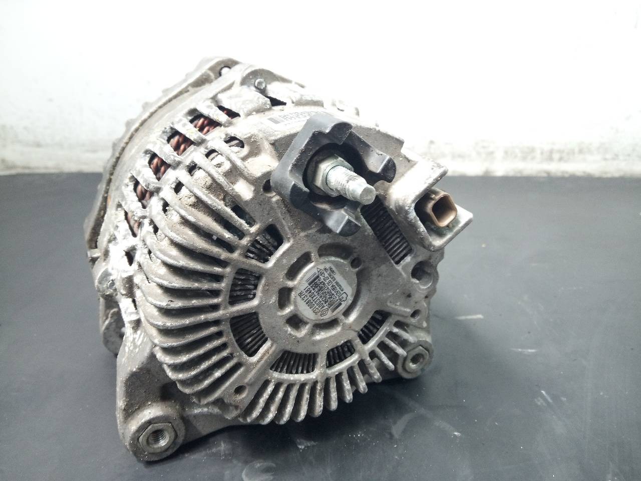 ALTERNADOR RENAULT MASTER KIPPER 231008137R / P3-A4-19-3 / A003TX0481 231008137RP3A4193A003TX0481 - Vista 2
