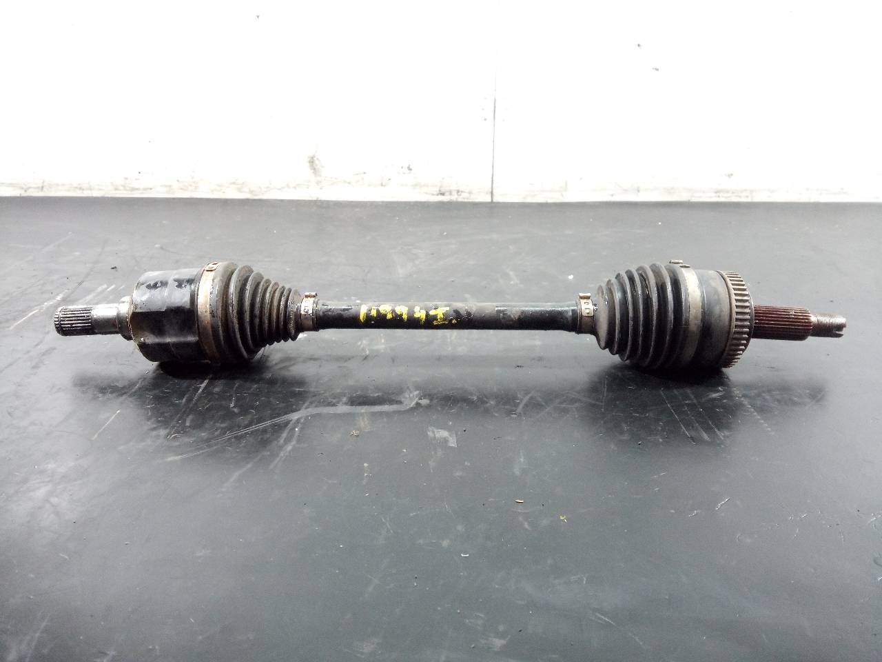 TRANSMISION DELANTERA IZQUIERDA KIA SPORTAGE Y930LPJAP491VC / P1-A6-13 Y930LPJAP491VCP1A613
