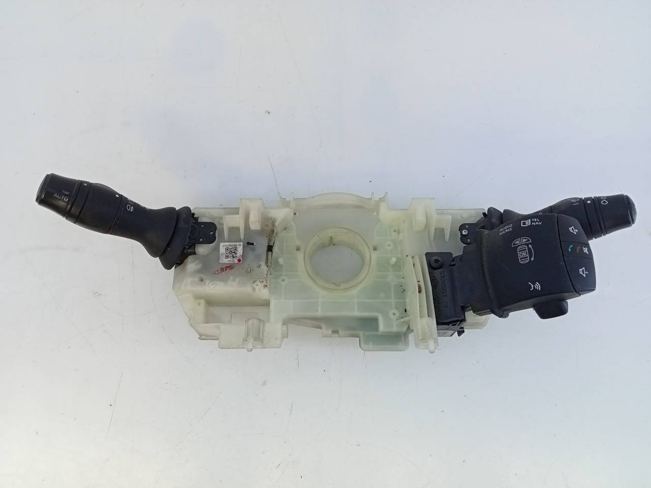 MANDO INTERMITENTES RENAULT MEGANE III BERLINA 5 P 255670019R / E2-A1-40-3 255670019RE2A1403