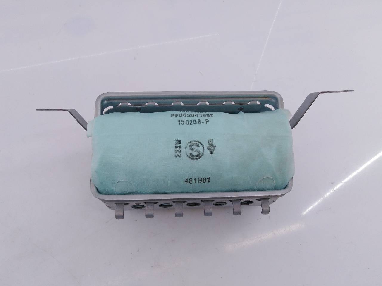 AIRBAG DELANTERO DERECHO TOYOTA AVENSIS 004153606KC3 / E2-B4-9-1 / TKPAB0033P1150037 004153606KC3E2B491TKPAB0033P1150037