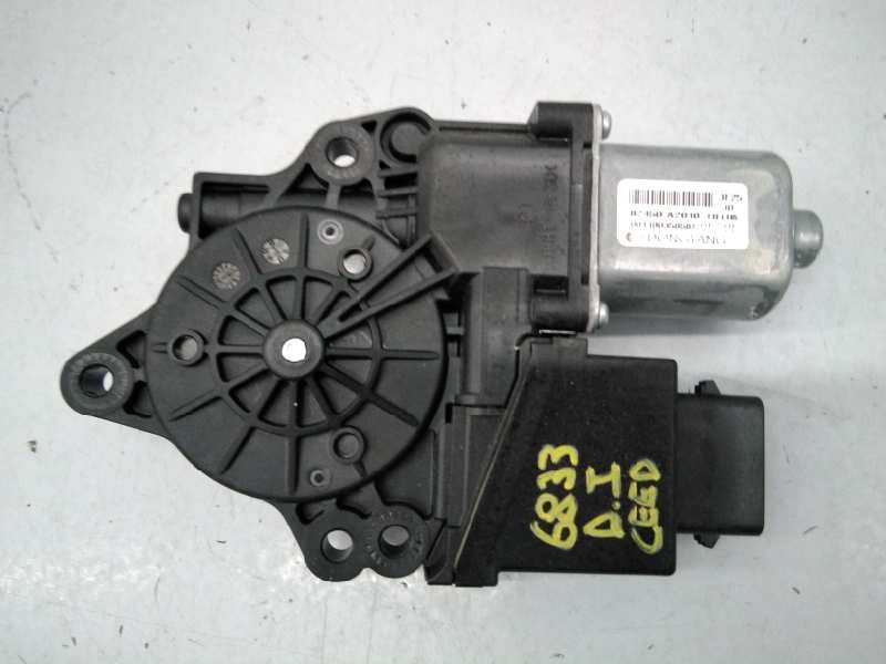 MOTOR ELEVALUNAS DELANTERO IZQUIERDO KIA CEE´D SPORTY WAGON 82450A2010 / E2-B5-15-1 82450A2010E2B5151