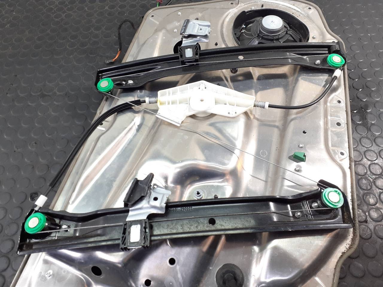 ELEVALUNAS DELANTERO DERECHO MERCEDES-BENZ CLASE E (W212) LIM. P2-B4-9 P2B49 - Vista 2