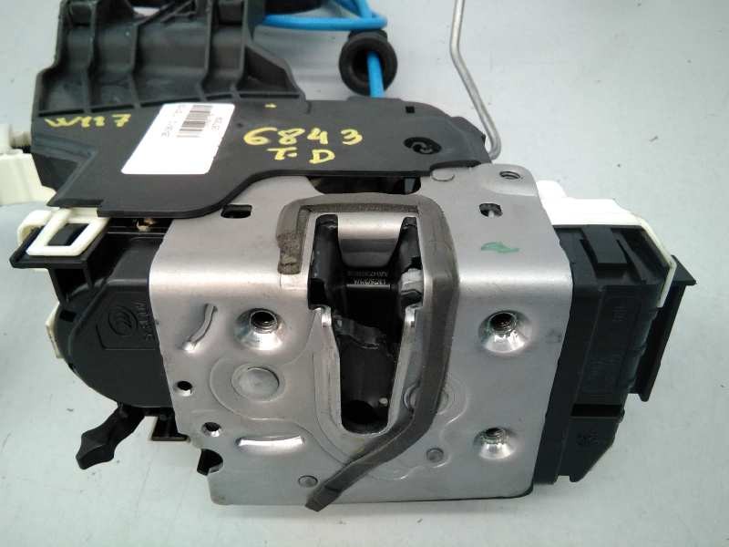 CERRADURA PUERTA TRASERA DERECHA MERCEDES-BENZ CLASE CLA (W117) A2047302835 / E1-A2-24-1 A2047302835E1A2241 - Vista 2