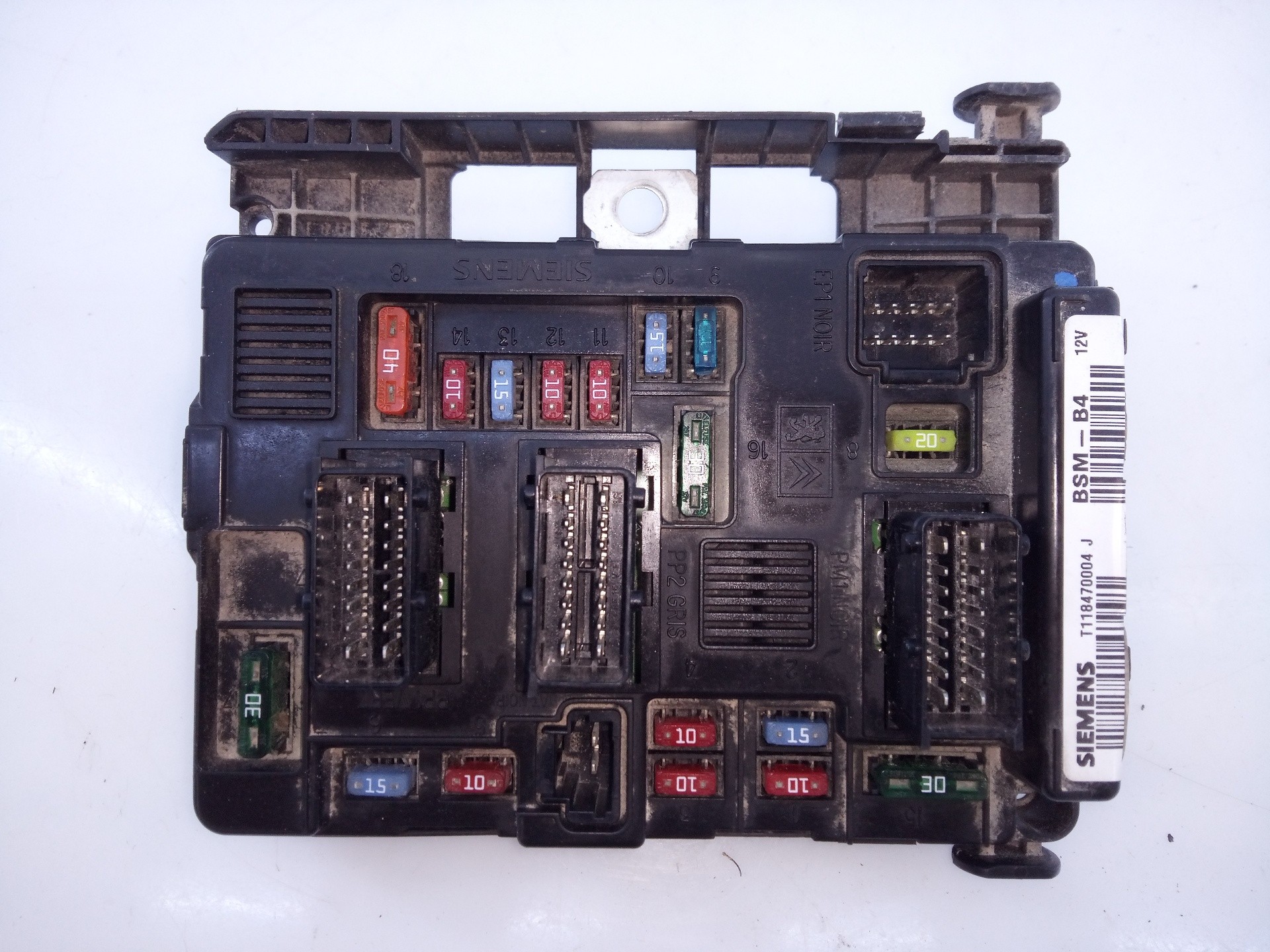CAJA RELES / FUSIBLES CITROËN C3 9643498780 / E3-B2-40-1 9643498780E3B2401