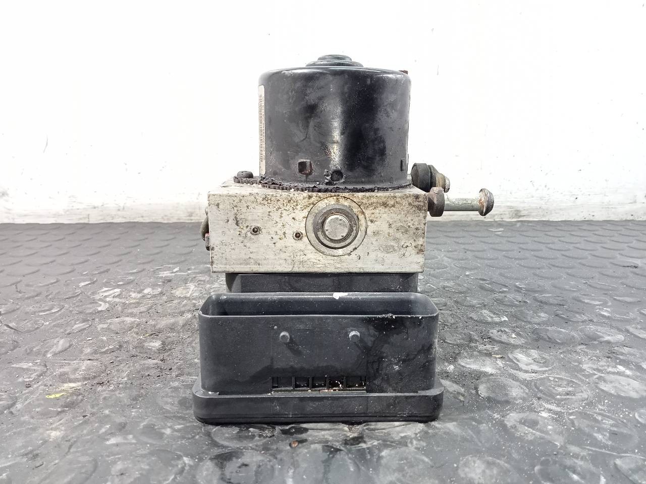ABS MITSUBISHI OUTLANDER (CW0) 4670A340 / P3-A8-14-1 / 06210951003 4670A340P3A814106210951003 - Vista 2