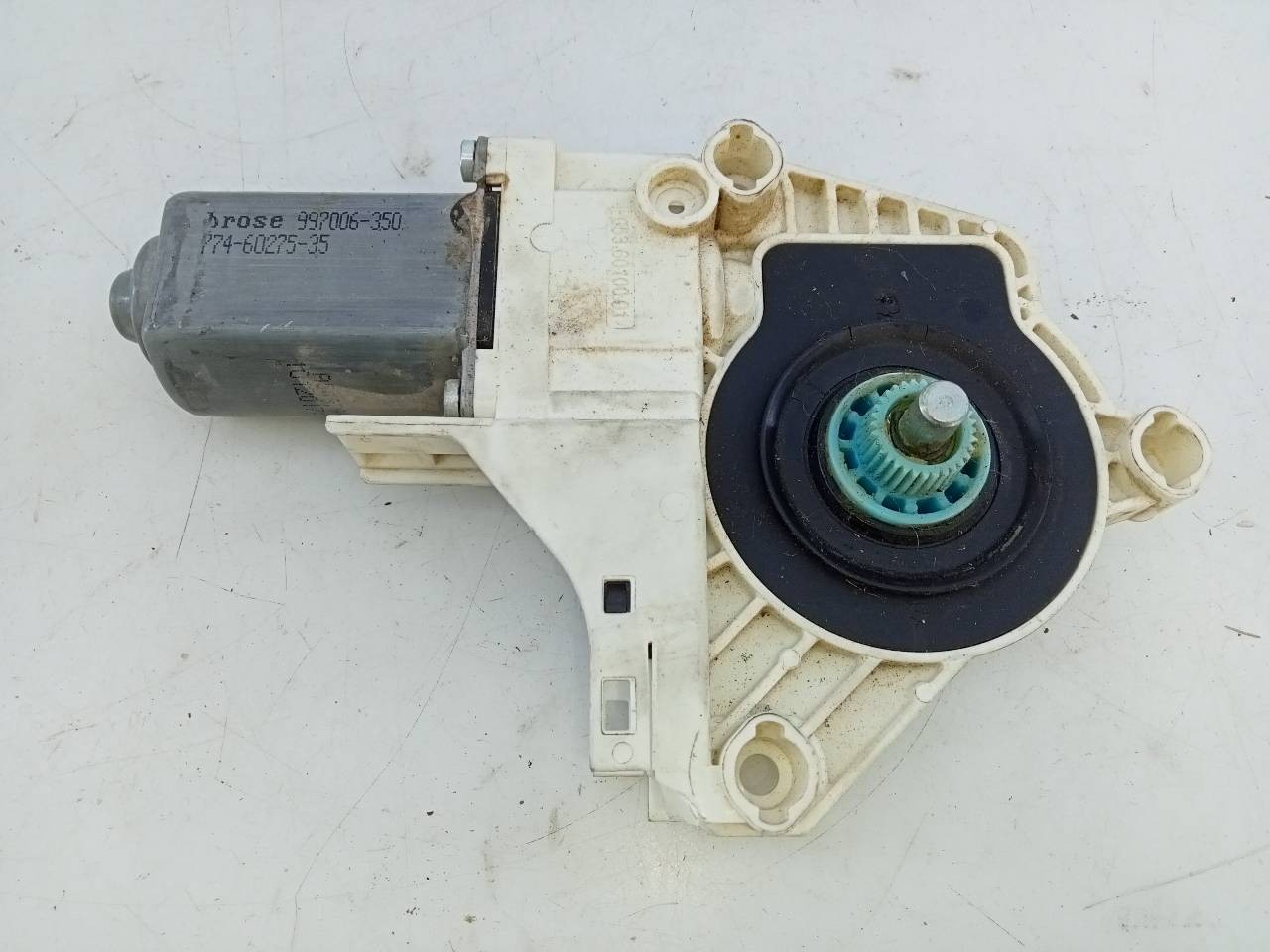 MOTOR ELEVALUNAS TRASERO DERECHO AUDI A6 BERLINA (4F2) 8K0959812B / E1-B6-52-1 8K0959812BE1B6521 - Vista 3