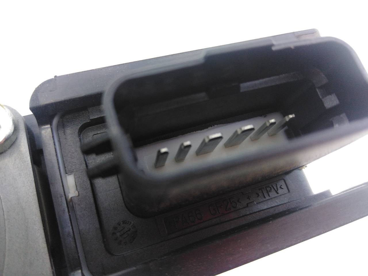 MOTOR ELEVALUNAS TRASERO IZQUIERDO HYUNDAI I40 834503Z010 / E2-B5-10-2 / F00S1A2936 834503Z010E2B5102F00S1A2936 - Vista 3
