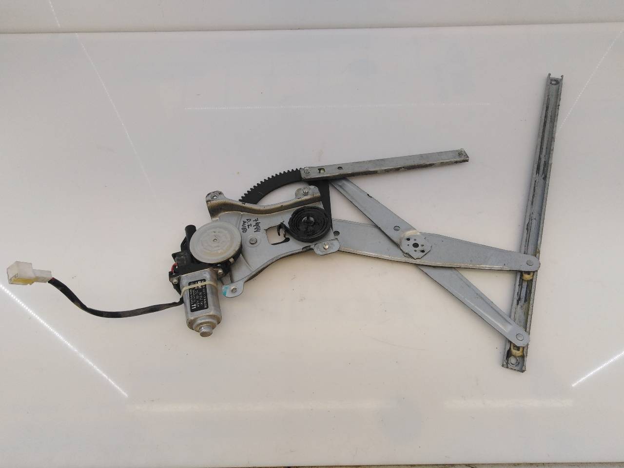 ELEVALUNAS DELANTERO IZQUIERDO CHEVROLET AVEO 96652141 / E2-B6-25-2 96652141E2B6252