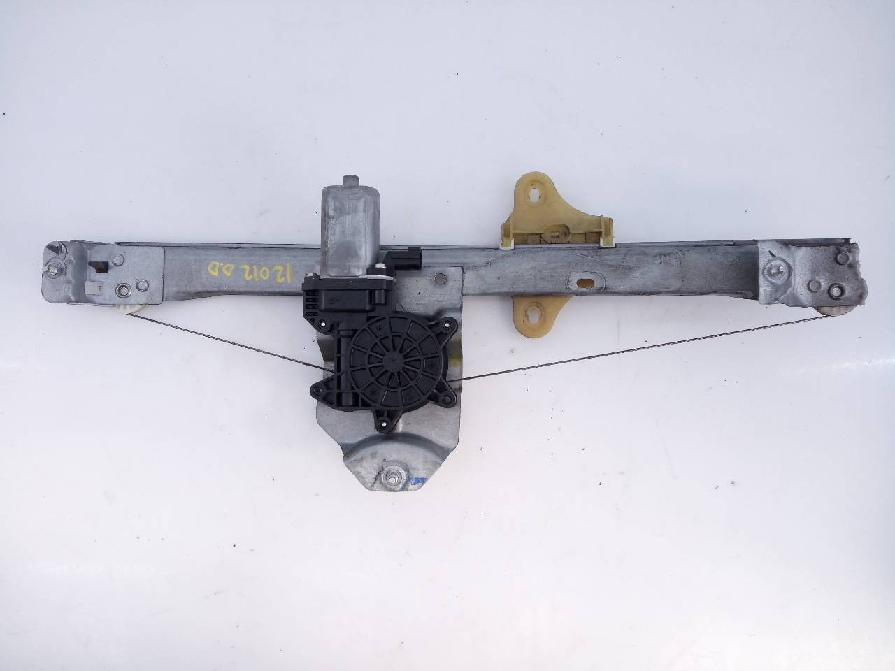 ELEVALUNAS DELANTERO DERECHO RENAULT CLIO IV 128001071D / E1-A1-28-2 / 9030295D 128001071DE1A12829030295D