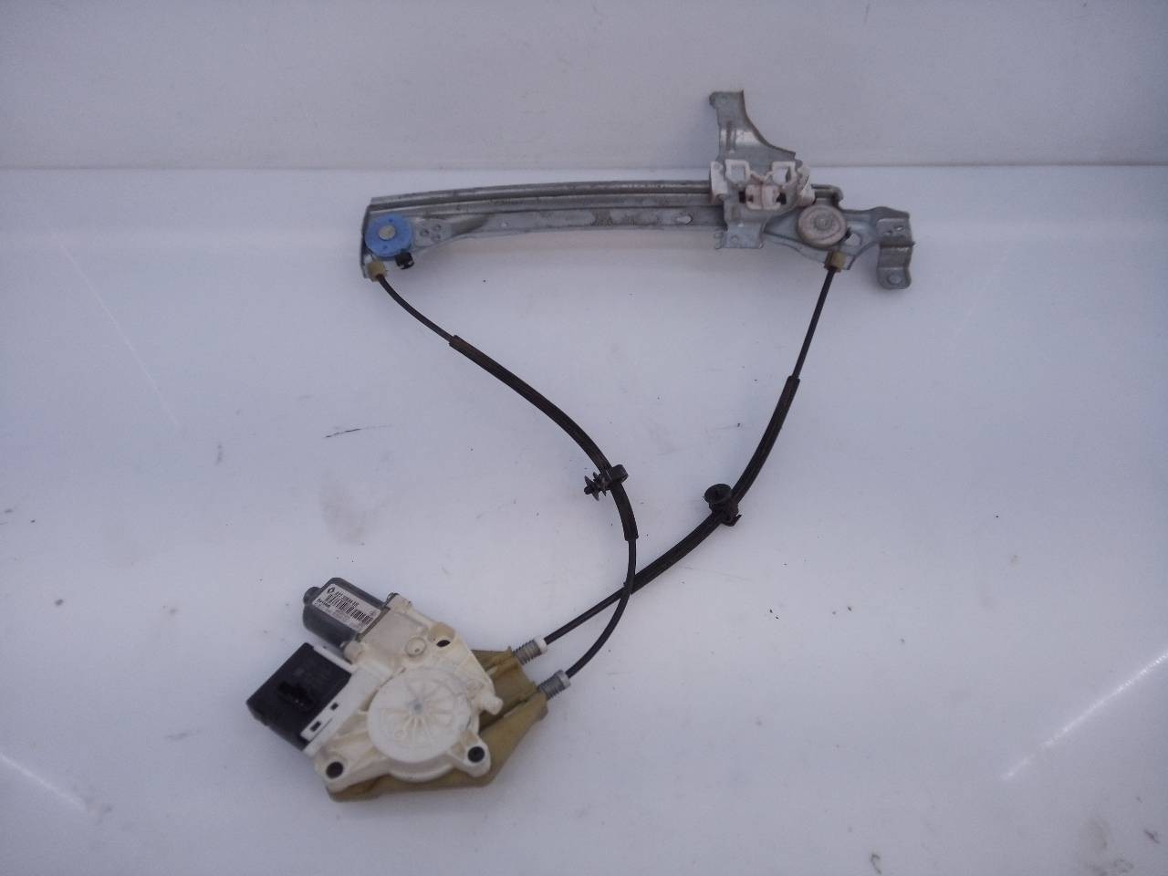 ELEVALUNAS TRASERO DERECHO RENAULT MEGANE III SPORT TOURER 827306548R / E1-A1-48-2 827306548RE1A1482 - Vista 3